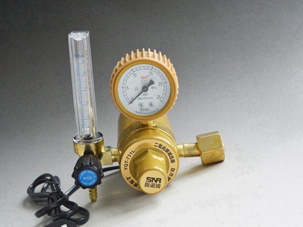 防震二氧化碳加热co2减压器